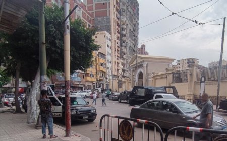 Египеттің Александрия қаласында Израиль туристері отырған автобусқа оқ атылып, үш адам өлген