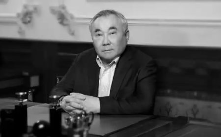 Премьер-министр Смайылов Болат Назарбаевтың жаназасына қатысты
