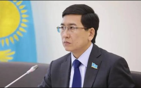 Аймағамбетов түнгі клубқа барамын деп жұмыстан қуылған мұғалімдерге араша түсті