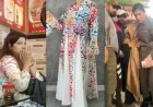 Әйелдің көйлегіндегі жазуды Құран аяты деп түсінген халық оның басын шаппақ болған (ВИДЕО)