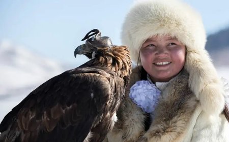 «Мен туралы түсірілген кино Қазақстанда ғана көрсетілмеді» - бүркітші қыз Айшолпан