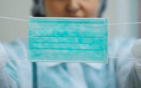 Шұғыл: Мәжіліс депутаттары маска тағып жүретін болды