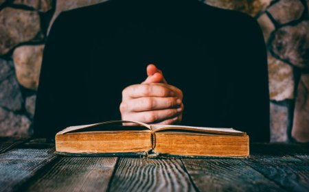 «Қазақтың дәстүрін жоққа шығарып, ел ішіне ылаң салып жүргендер бар» - Бас мүфти