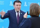 «Назарбаевтай құзыретім жоқ»: Мақсат Толықбай басы дауға қалған інісіне қатысты пікір білдірді