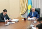 Халық тасқын сумен арпалысып жатқанда, Үкімет шегірткемен күрес мәселесін талқылады