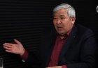 «Нұрсұлтан көке, бірнеше әйел алуды заңдастырып кетуіңіз керек ед»: Қалдыбек Құрмaнәлі экс-президентке сәлемдеме жолдады