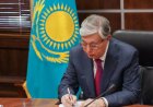 Тоқаев вейпке тыйым салатын заңға қол қойды