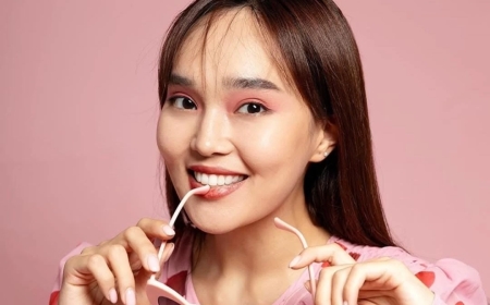 «Бәріңізге бұйыртсын!»: Айжұлдыз Адайбекова болашақ жарымен түскен фотосын жариялады