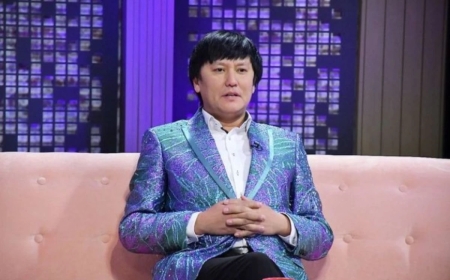 «Екінші әйел алу туралы да ойладым»: Өмірқұл Айниязов өміріндегі қиын кезең туралы айтты