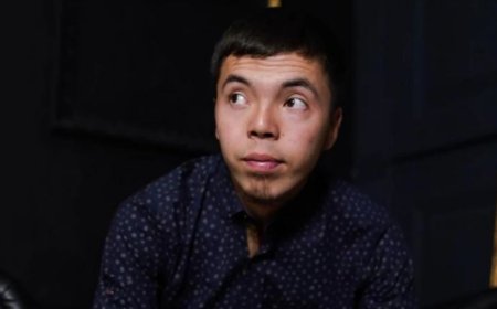 «Қиын-қыстау, қилы заманда»: «Біз біргеміз» әнінің авторы халықтан кешірім сұрады