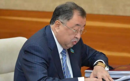 Бишімбаевтың әкесі Құранды орысша оқиды (ВИДЕО)