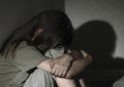 «Шырылдатып, зорлап жатқан жерінен ұстап алдым»: 8 жасар қыздың анасы күйеуінің қылмысы үстінен түскен