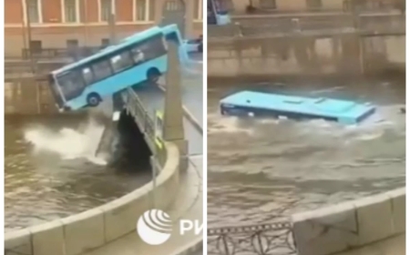 Санкт-Петербургте жолаушылар мінген автобус көпірден өзенге құлап кетті (ВИДЕО)