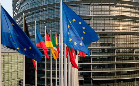 Welt: ЕО Украина қауіпсіздігіне кепілдік беру туралы жобаны бекітті