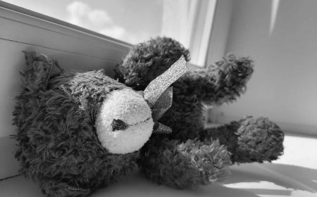 Сегіз айлық қызын аштан өлтірген әйел 1 жылға сотталды