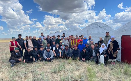 «Салиқалы ұрпақ» қоры су тасқынынан зардап шеккен ауылдарға көмек ретінде киіз үйлер жіберді