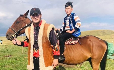 «Мінезі өзгере бастады»: Жігер Ауыпбаев «қойшы баламен» араласпай кеткенін айтты