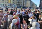 Ішерге су таппай отырған ақталықтар жолды жауып тастады