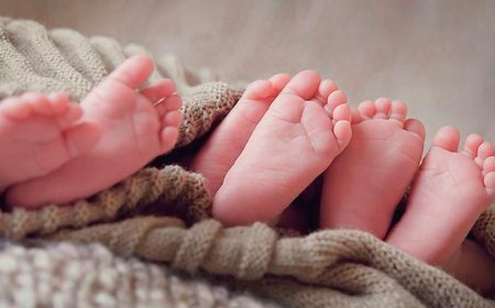 Мақпал Жүнісова үшем босанды