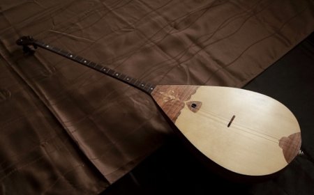 Тоқаев ел халқын Ұлттық домбыра күнімен құттықтады