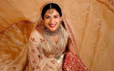 «Алқасы - 6 миллиард 179 миллион теңге». Амбани әулетінің келіні Радика Мерчанттың образы қанша тұрады?