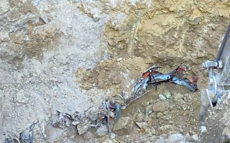 Майқайың кенішінде шахтаға құлаған автобус табылды