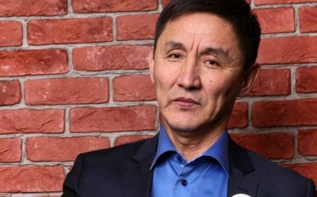 «Надан ел қуанбас нәрсеге қуанады»: Ахметбек Нұрсила Елдос Сметовтің жеңісіне қуанған қауымды сынады