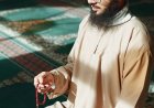 Өзбекстанда қауға сақал қойғандарға айыппұл салына бастады