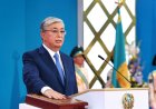 Тоқаев ел халқын Конституция күнімен құттықтады