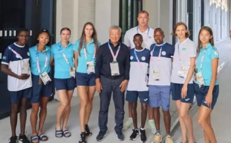 Даниал Ахметов Парижде спортшыларға қолдау көрсетіп жүр