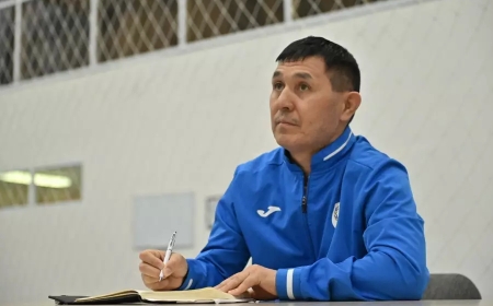 «Қалай ел боламыз?»: Бокстан бас бапкер Мырзағали Айтжанов халықтан кешірім сұрады