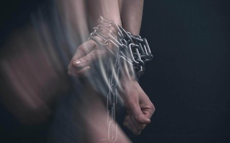 Түркістандық тұрғын екі мүгедек адамды 400 мың теңгеге сатып жіберген