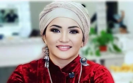 «Маһрға 3 бөлмелі пәтер сұрапты. Жас қыздарымыз күйеуге тимей жатып қол жайып жүр» - әнші Айгүл Елшібаева