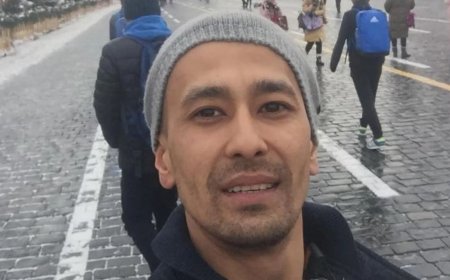 Журналист Данияр Әділбеков сотта «Бишімбаевты қолдауды» ұсынған адамның аты-жөнін айтты