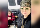 «Жаңбыр да жалғыз...»: Мақпал Жүнісова жүрек тебірентер романс жазып жатыр