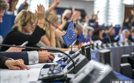 Еуропарламент ЕО-ны Украинаға Батыс қаруымен Ресей жерін атқылауға рұқсат беруге үндеді