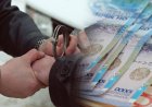 Жат ағымнан ақша алғанын, екі әйелі барын жасырғысы келген имам антикорға пара ұсынған