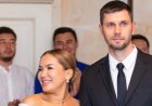 Әнші Мақпал Исабекова әлеуметтік желіде алғаш рет жұбайының фотосын жариялады