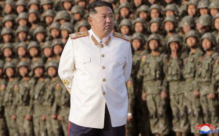 ҚХДР көзілдірік, джинс және ақ той көйлегін кигендерді өлім жазасына кеседі