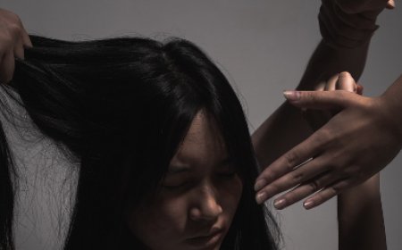 «Қызым сол күні «мен үйге өлуге келдім» деді»: секс-құлдықта болған оқушы қыздың анасы мән-жайды ашып айтты