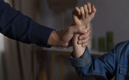 Алты жыл көрген қорлық: Оңтүстік Қазақстанда екі ағасы кішкентай қарындасын зорлап келген