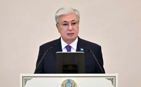 Назарбаевтың табанды еңбегін атап өтуге тиіспіз – Президент