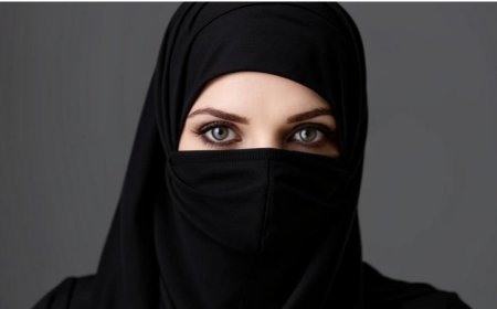 «Ақымақтар!»: Ресейлік депутаттар хиджаб пен никаб киюге тыйым салған заңға қарсы шықты