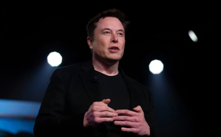 Абай Алпамысов: Илон Масктың амбициясы немесе «демократияны сақтау» миссиясы