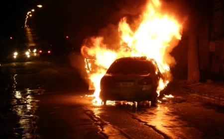 Көлік апаты: Жамбылда жас әйел екі жасар баласымен бірге өртеніп кетті