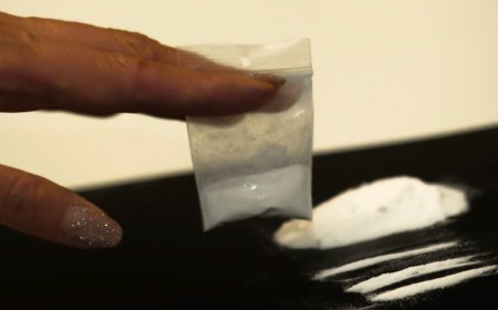 16-летняя девушка получила 6 лет тюрьмы за распространение наркотиков в Астане