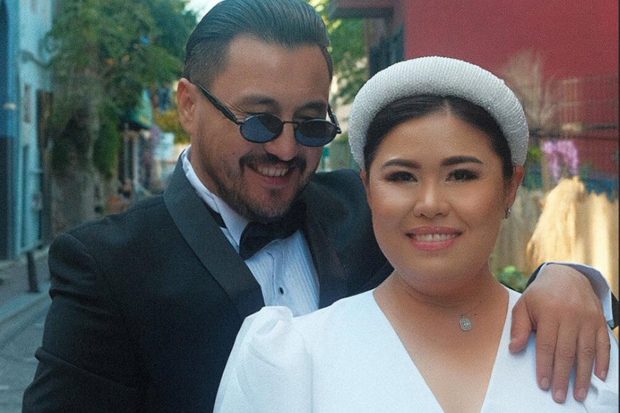 Онлайн порно көру: Үй қызметкері