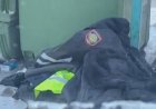 Астанада қоқыс жәшігінің маңынан полиция формасы табылды