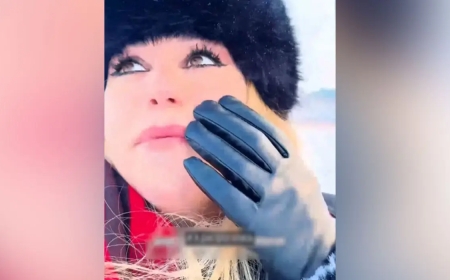 «Oh My God»: Еуропадан келген әйел Астанадағы Орталық мешітті көріп, көз жасына ерік берді (ВИДЕО)