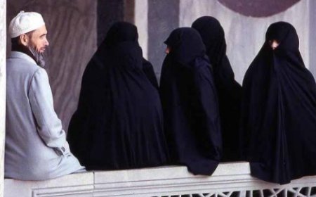 Мұсылмандар діни басқармасы төрт әйелге дейін алуға рұқсат берді